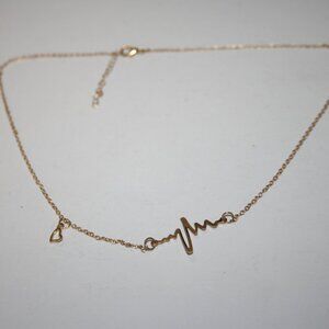 Beautiful gold Heart beat and heart necklace 18-20"